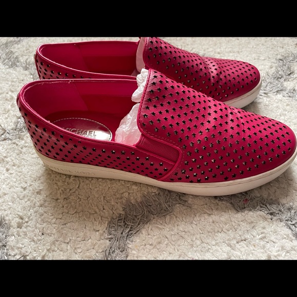 Michael Kors Pink slip on shoes size 6.5 - Picture 4 of 4